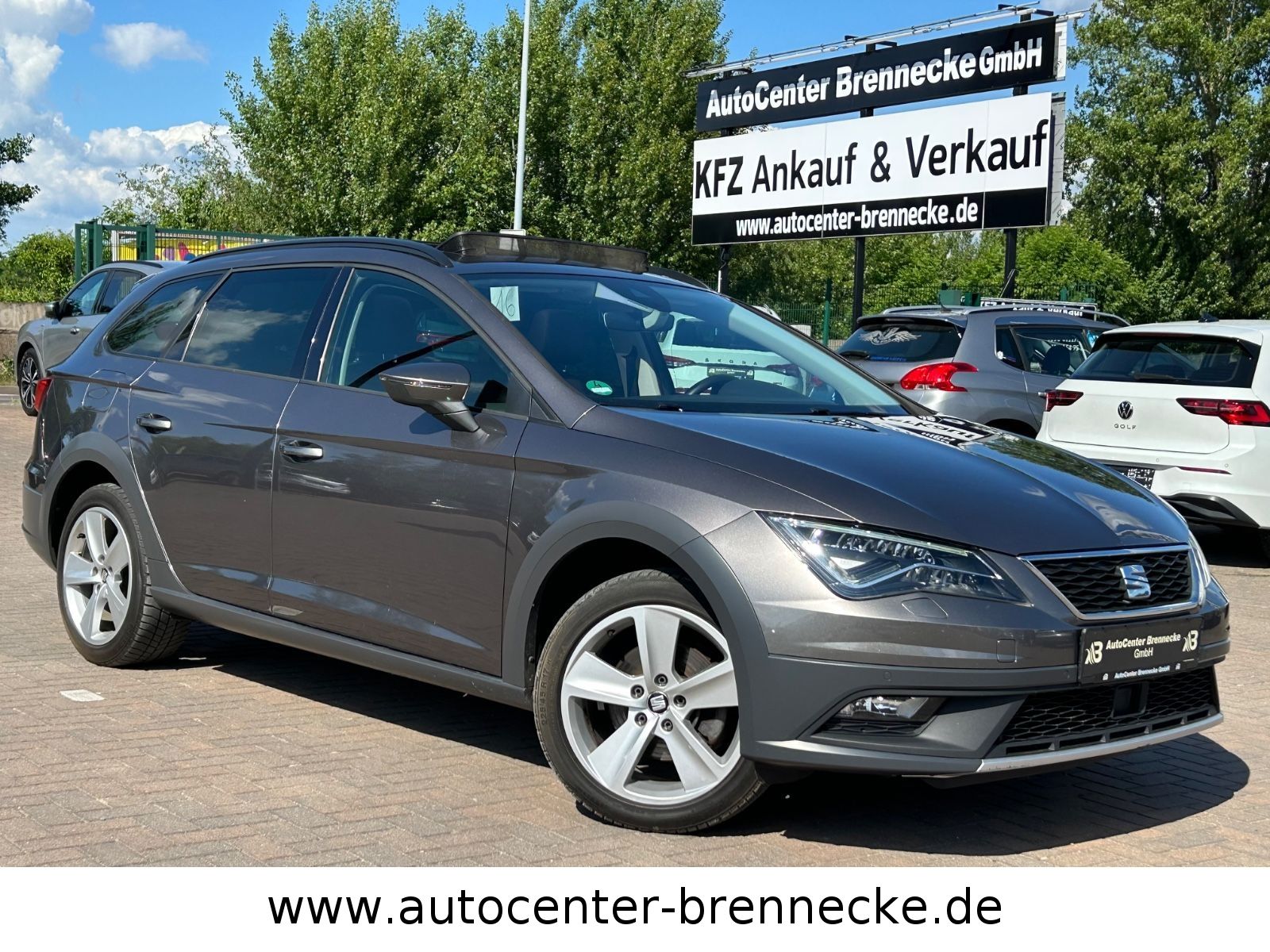 SEAT Leon ST X-Perience 4Drive*LED*AHK*Panorama*