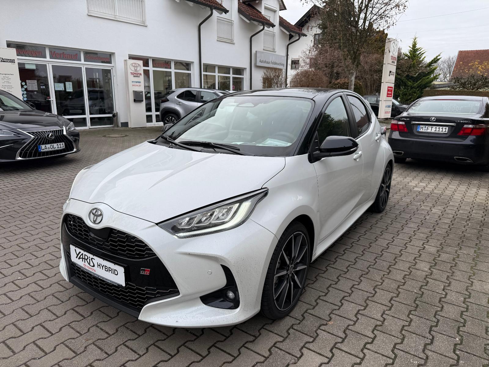Toyota Yaris1.5 130 GR SPORT,JBL,Navi,Panorama.,Head-Up