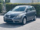 Volkswagen Golf Plus 1.6  Automatik TÜV NEU - VW Golf Plus in Wuppertal
