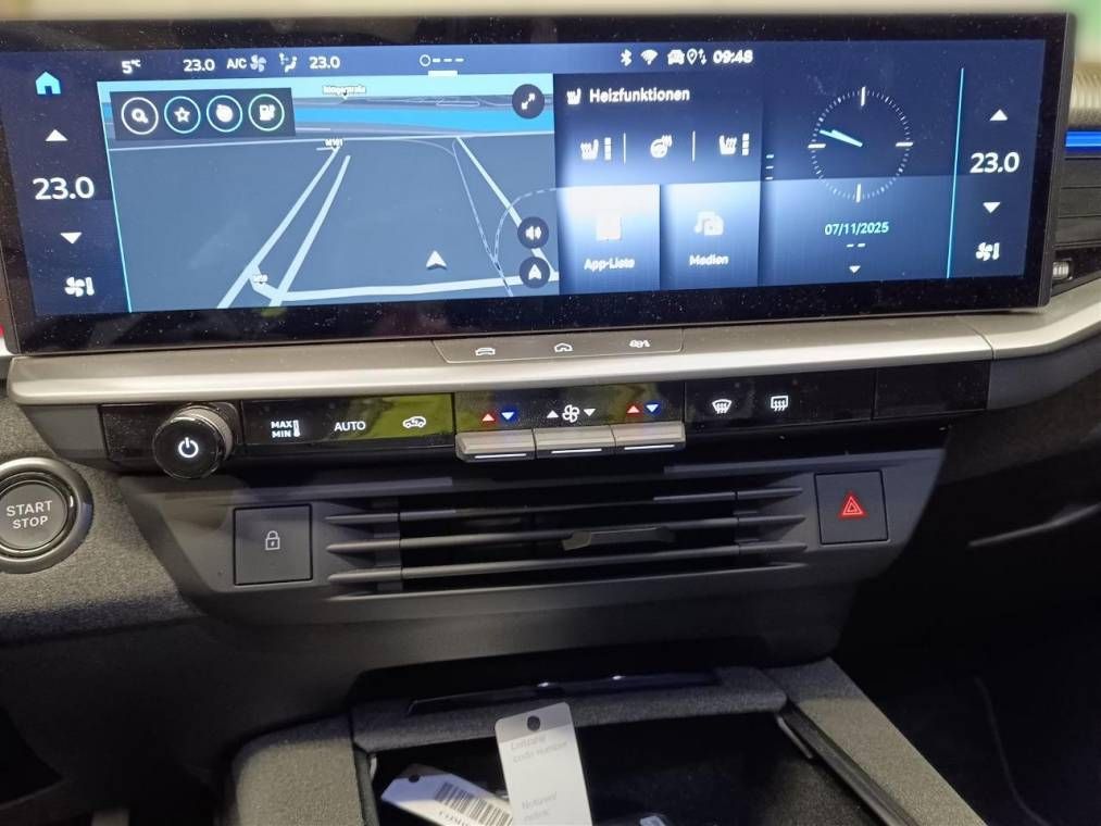 Fahrzeugabbildung Opel Grandland ElektrikGS 157KW