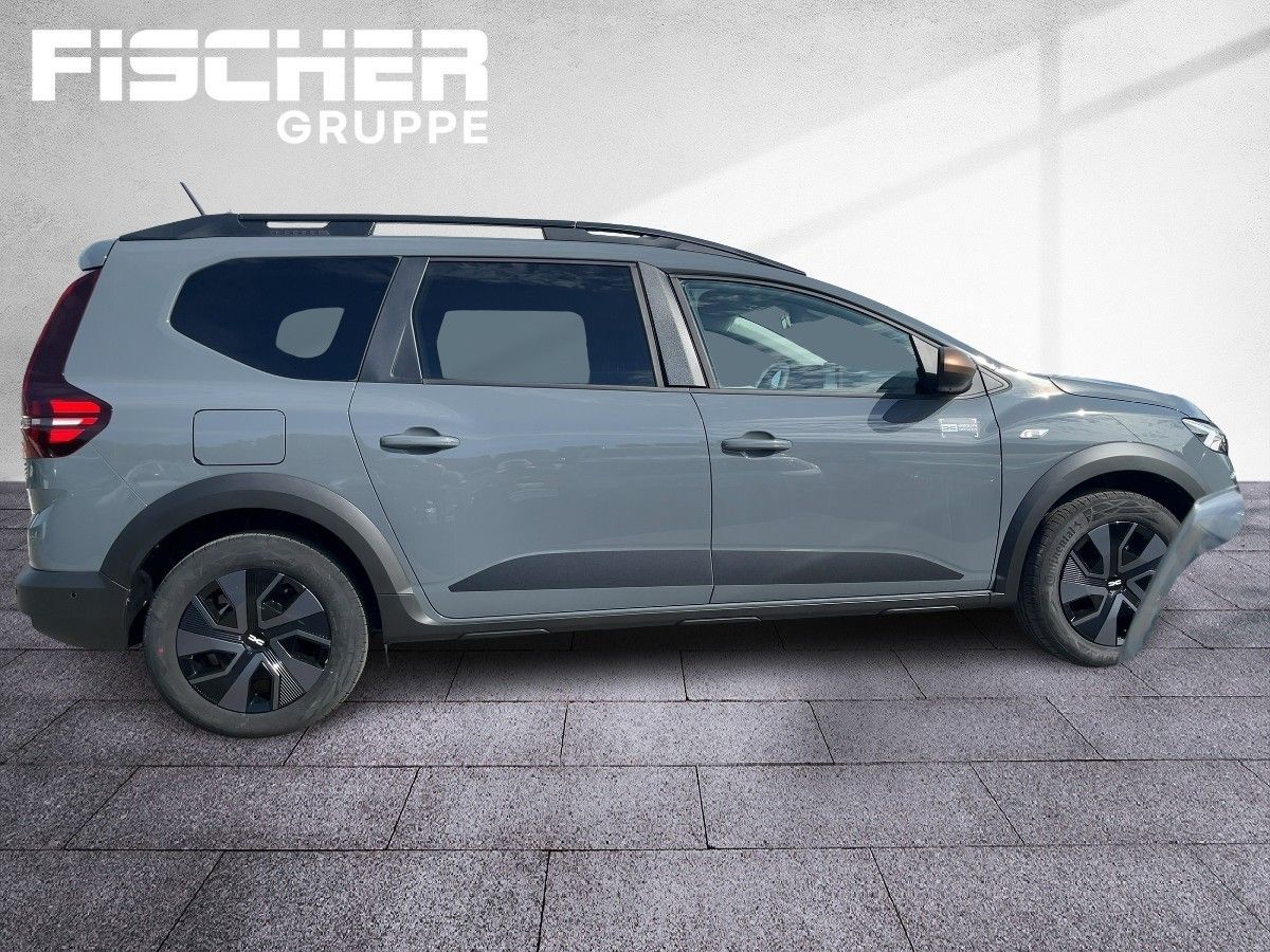 Fahrzeugabbildung Dacia Jogger Expression HYBRID 140 SHZ Kamera
