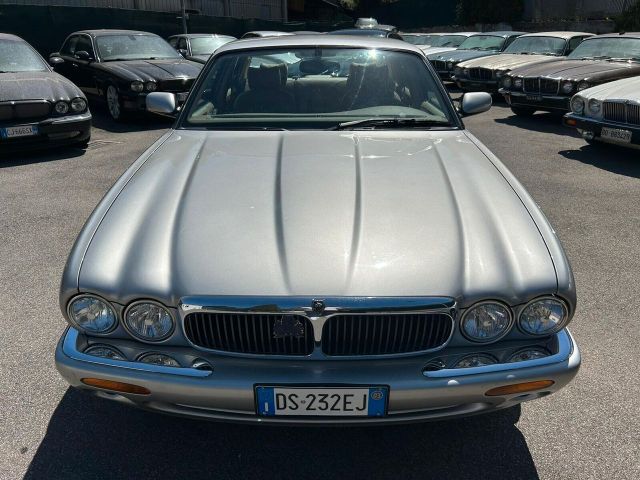 Jaguar XJ 3.2 cat Executive