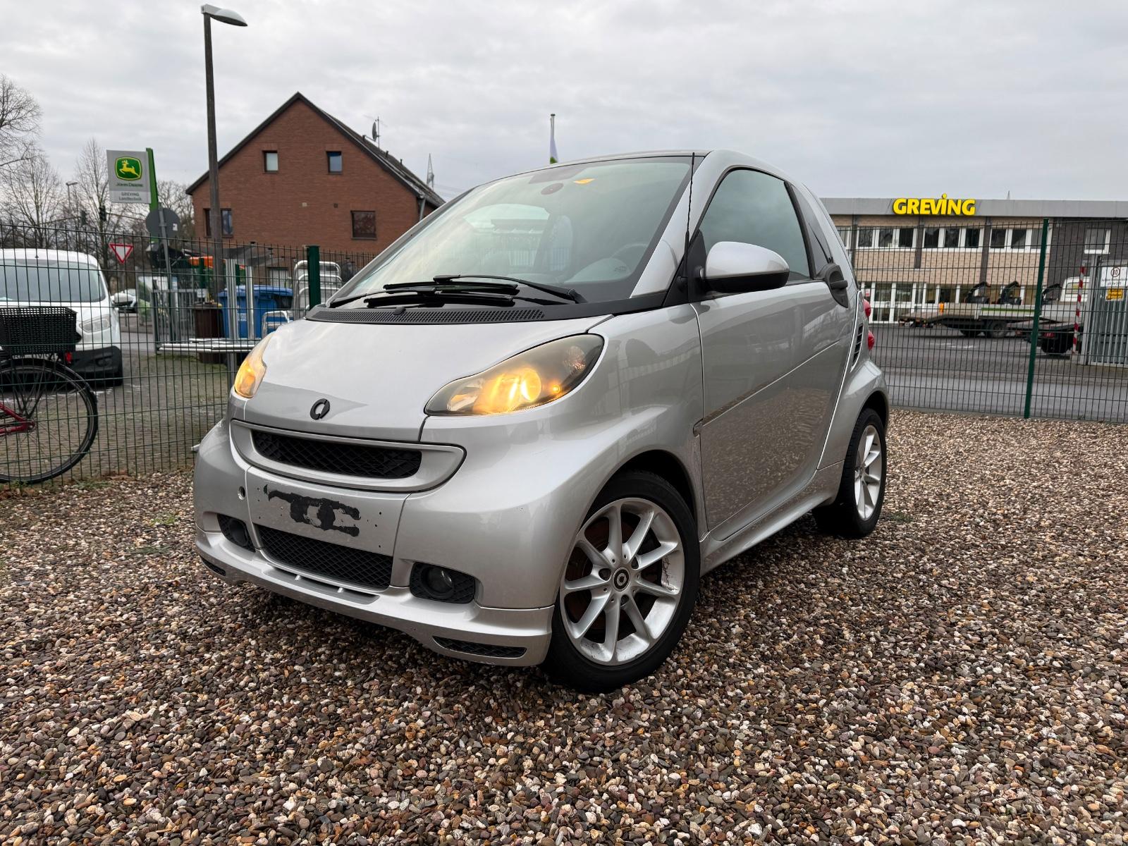 Smart ForTwo coupe CDI*BRABUS*KLIMA/SHZ/SERVO/VOLL/TÜV