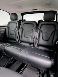 Mercedes V 250 - 10