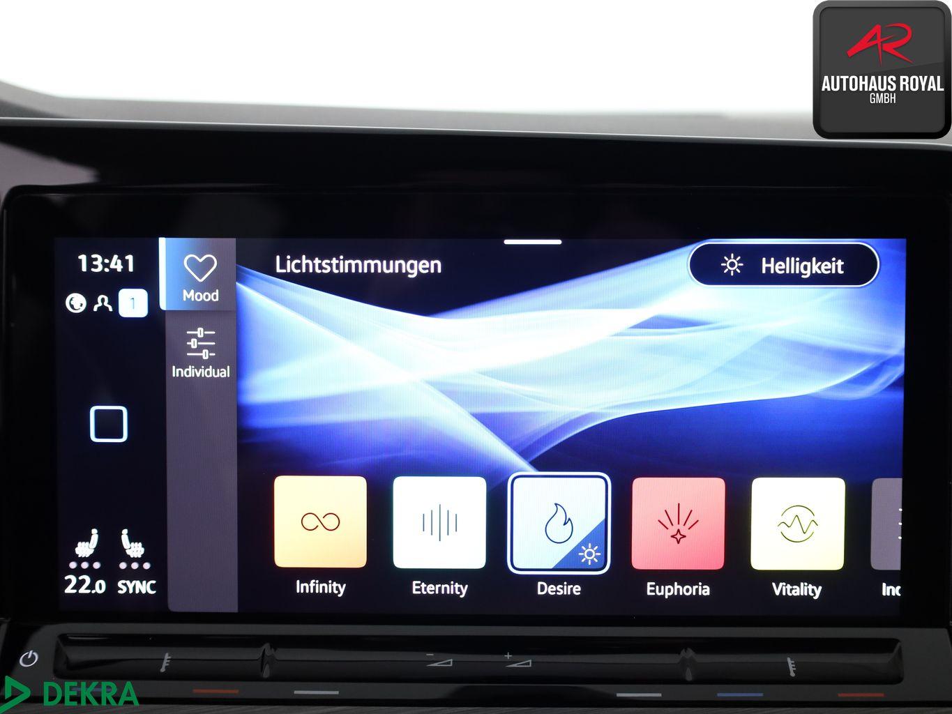 Volkswagen Golf VIII Variant 2.0 TDI STYLE MASSAGE,MEMORY, миниатюра 18