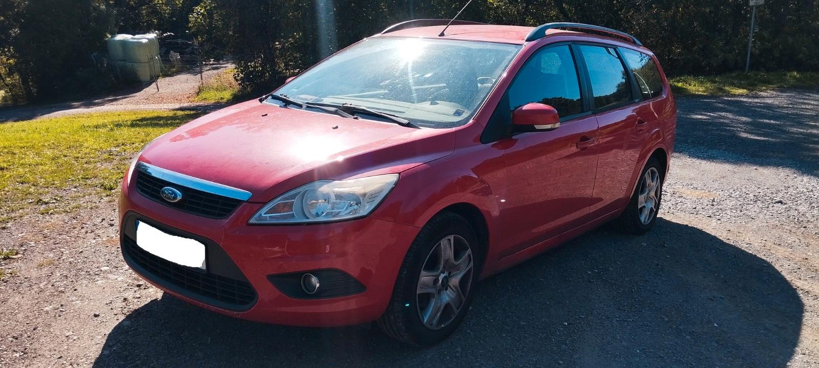 Ford Focus 2010 — photo 6