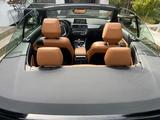 BMW 220i Steptronic Cabrio M Sport M Sport - schwarze BMW 220