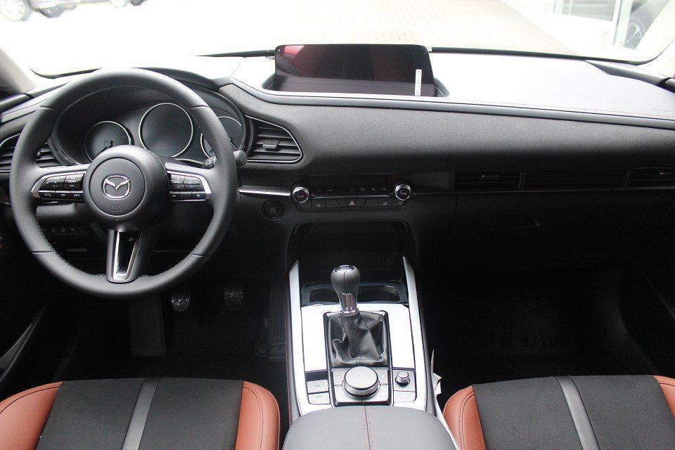 Fahrzeugabbildung Mazda CX-30 2025 M-Hybrid Nagisa G-140 *Juni-Aktion* N