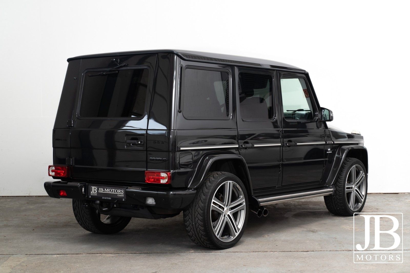 Fahrzeugabbildung Mercedes-Benz G63 AMG Designo Brabus TV Carbon