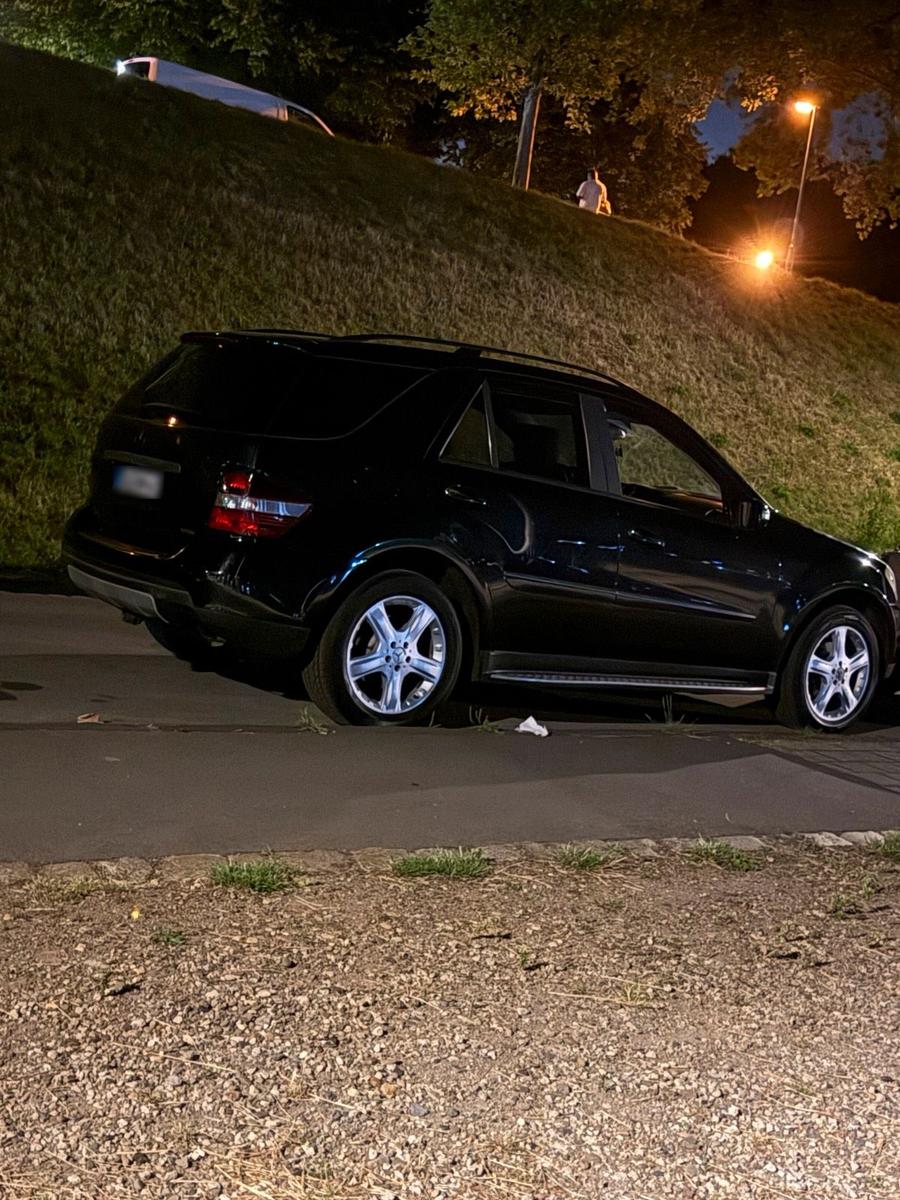 Mercedes-Benz ML 320