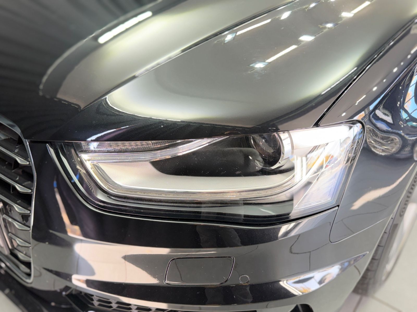 Fahrzeugabbildung Audi A4 Avant S line quattro|B&O|RS-SITZE|NAVI