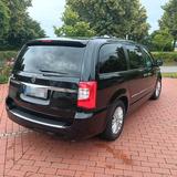 Lancia Voyager 2.8 MultiJet 16v Gold Automatik Gold - Lancia aus 2013