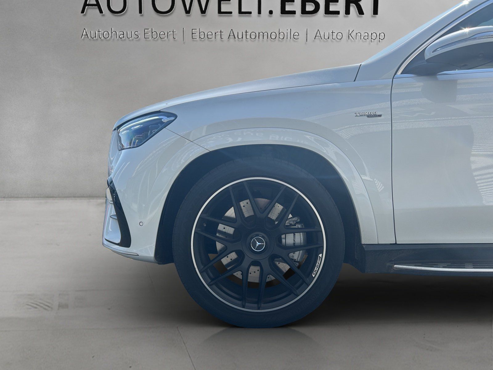 Fahrzeugabbildung Mercedes-Benz GLE53 AMG Prem+ DISTRO Standhz AHK Pano AIRMATIC