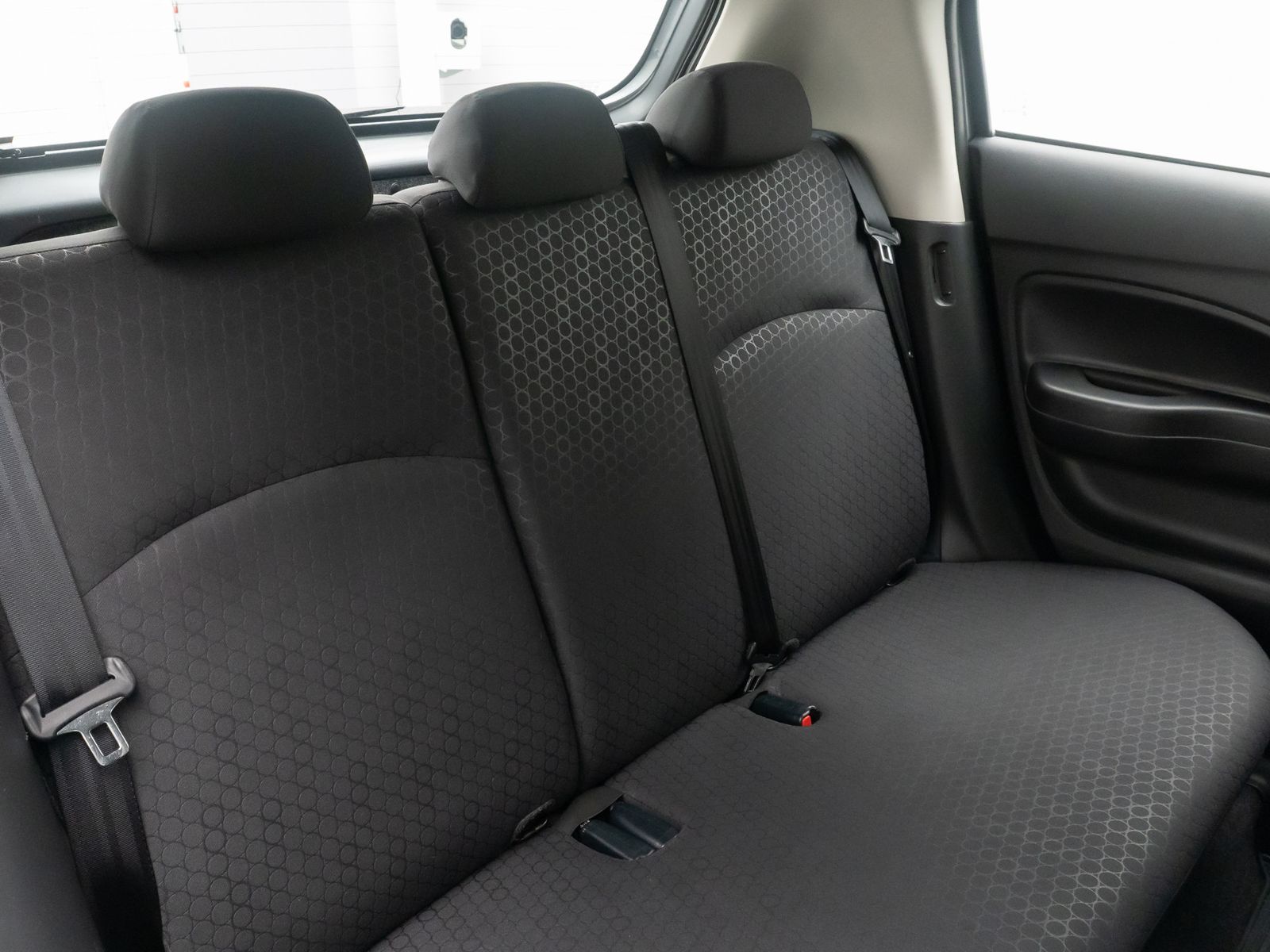 Fahrzeugabbildung Mitsubishi Space Star Diamant Edition