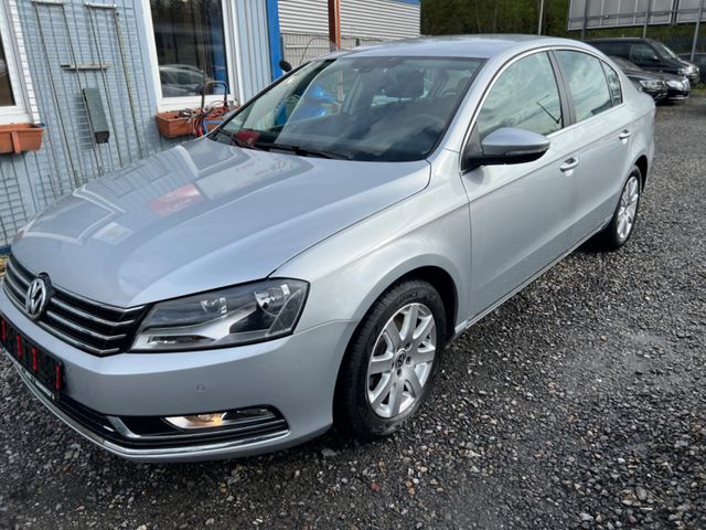 Volkswagen Passat Lim. Comfortline