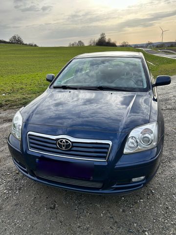 Toyota Avensis T25