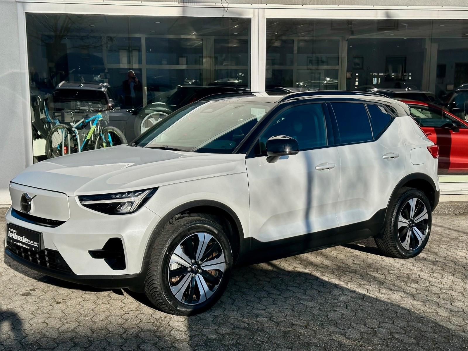 Volvo XC40 Core Recharge Pure Electric 2WD