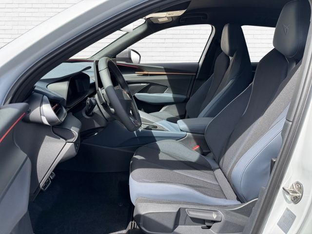 Fahrzeugabbildung CUPRA Terramar 1.5 eTSI KLIMA LED NAVI ALU