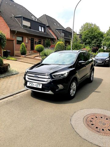 Ford Kuga 1.5 Titanium - 103.000Km - Tüv Neu