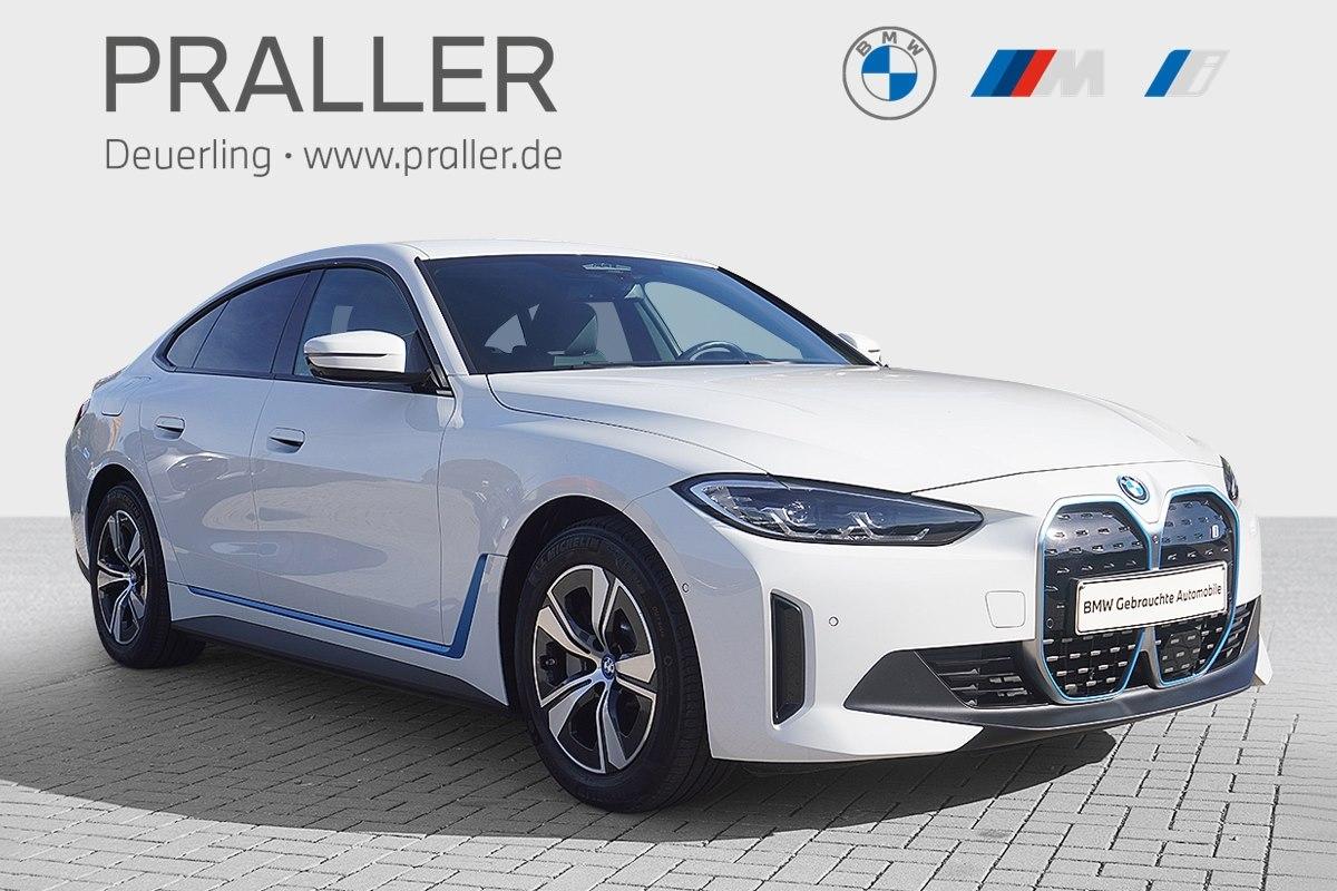 BMW i4 eDrive40 HeadUp 360Kamera DrivingPRO Sportsit