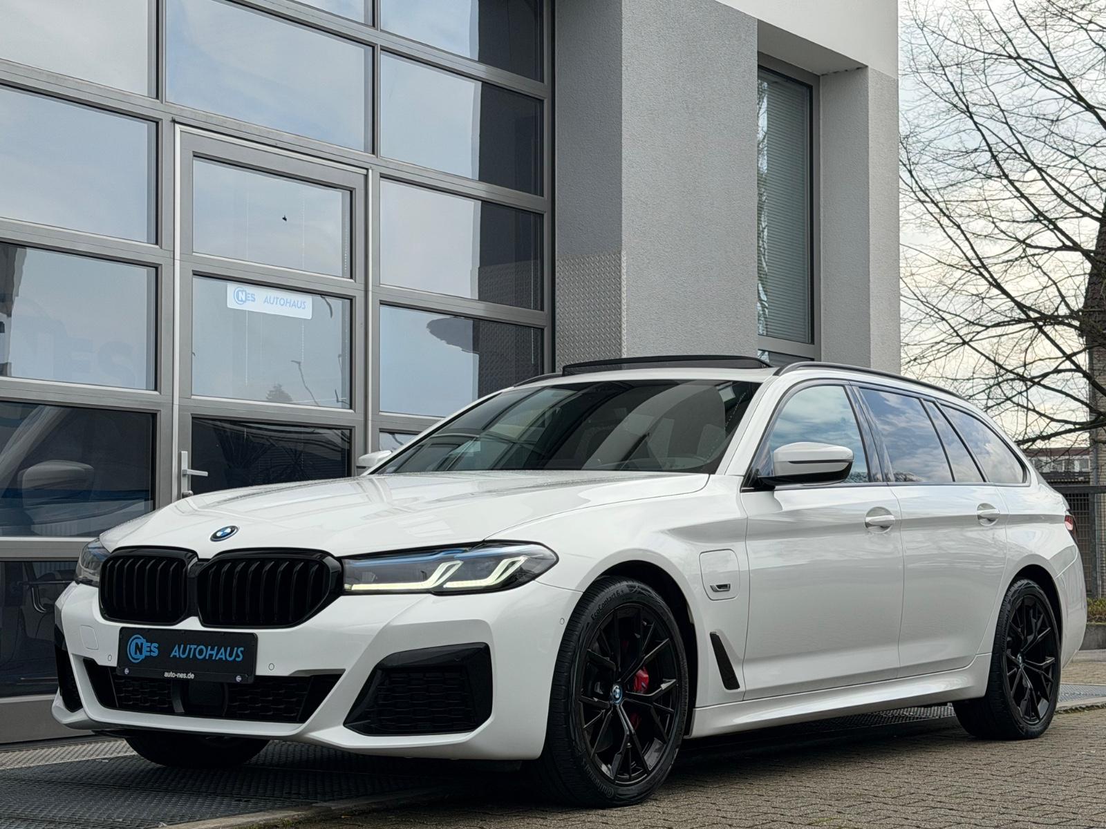 BMW 530 e xD ACC*M SPORT*PANO*LASER*H/K*KAM*HUD*19′
