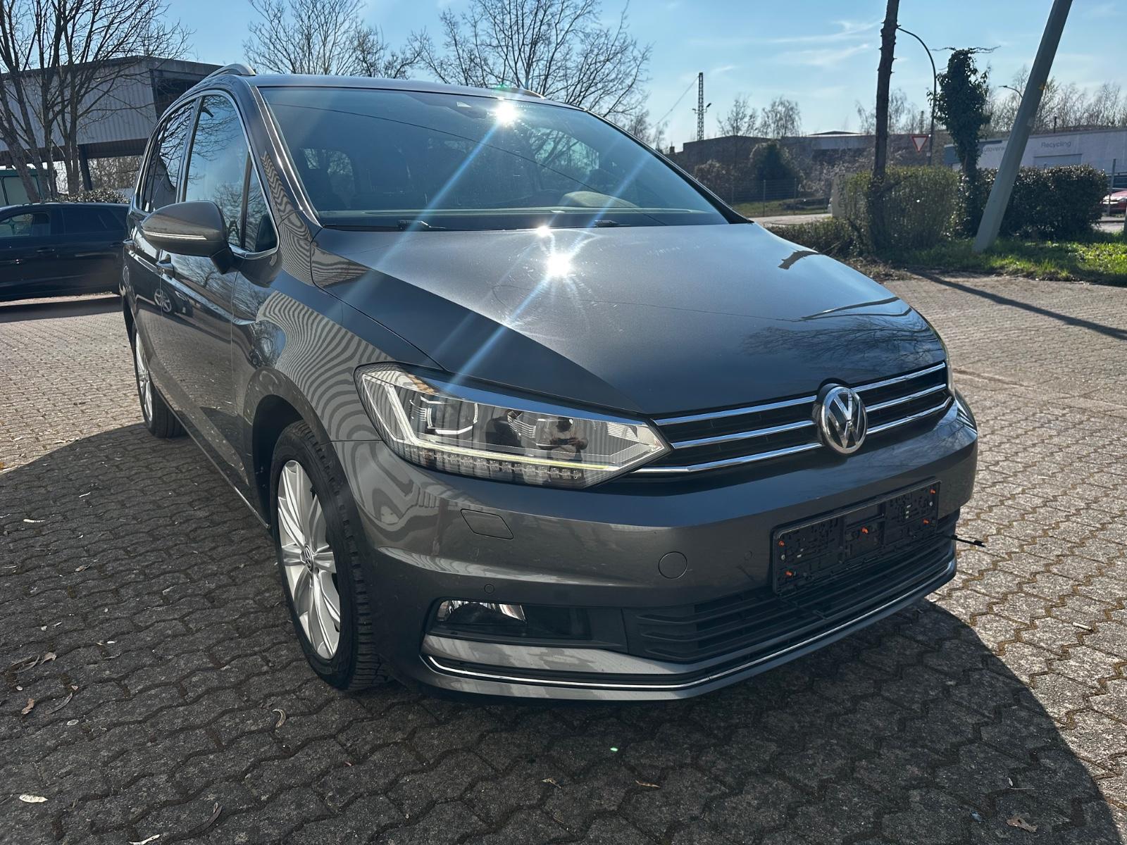 Volkswagen Touran Highline BMT/Start-Stopp