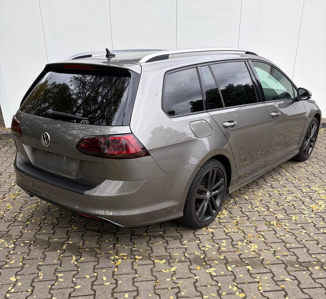Volkswagen Golf 2.0 TDI BMT LOUNGE Variant LOUNGE