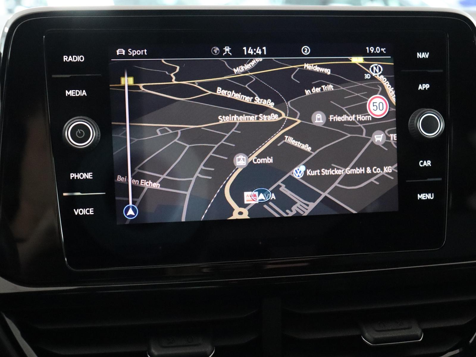 Volkswagen T-Roc R-Line Black Style 1.5TSI 296,-ohne Anzahl, миниатюра 7