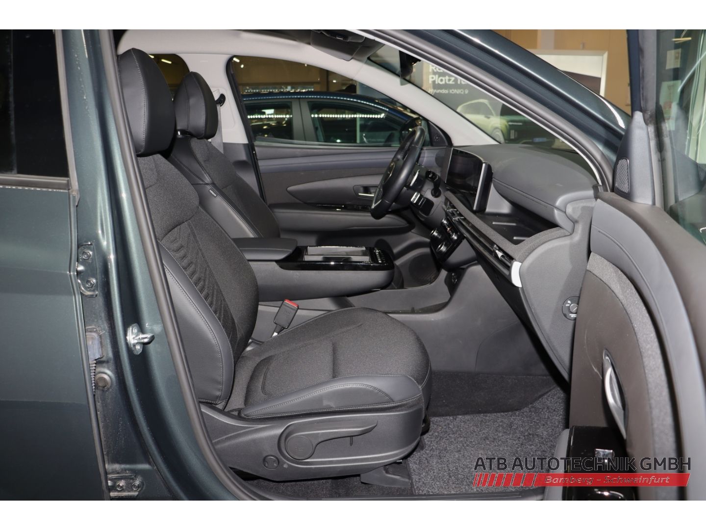Fahrzeugabbildung Hyundai Tucson Trend 1.6 CRDi 48V 2WD DCT Navi LED ACC