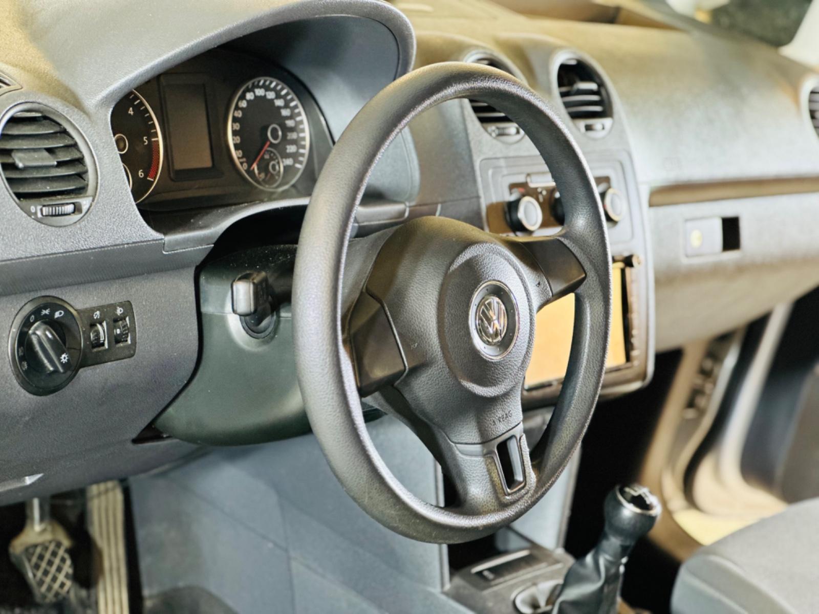 Volkswagen Caddy Maxi-Behindertengerecht-Rampe-