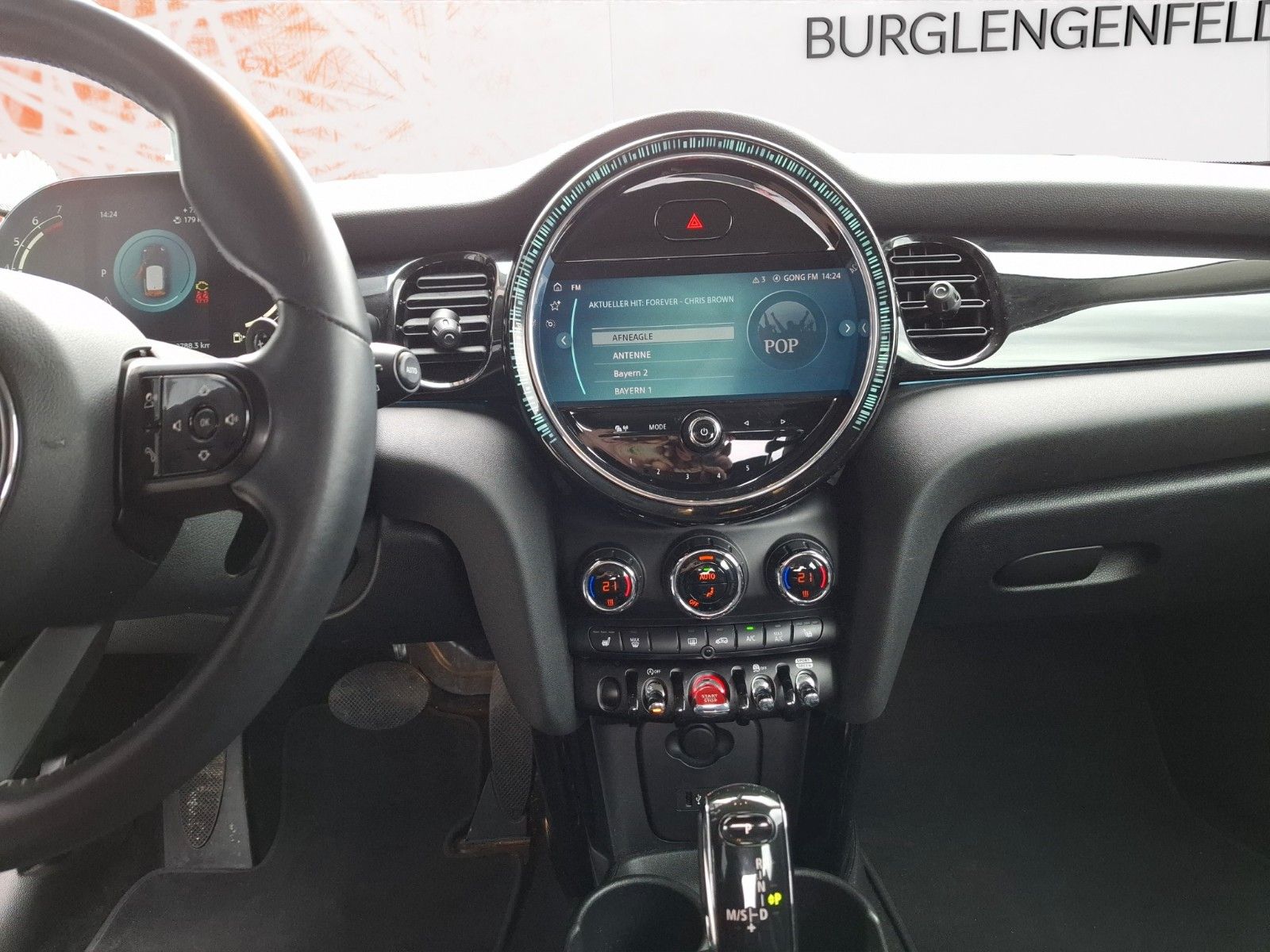 Fahrzeugabbildung MINI COOPER S Mini 3-trg. Cooper S Essential Trim