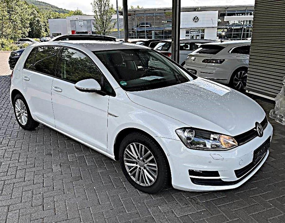 Volkswagen Golf VII Lim. 1.6 TDI |2.HAND|KLIMA|PDC|