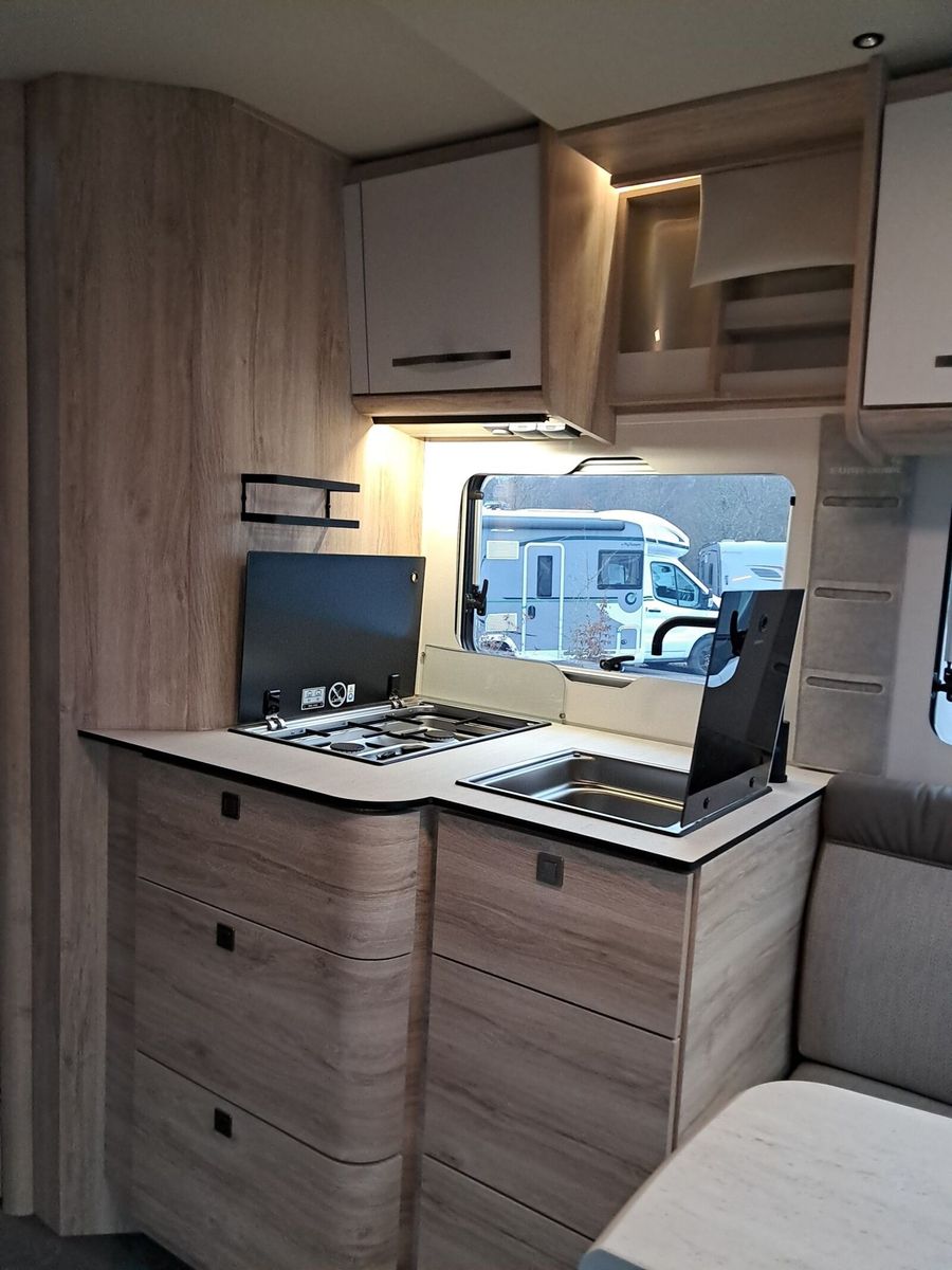 Fahrzeugabbildung Eura Mobil Profila RS 720 QF Aktionsfahrzeug !!