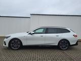 BMW 520 i M-Sport PRO Sommer19'' PANO AHK ICONIC AdL - BMW 520 in Frankfurt (Main)