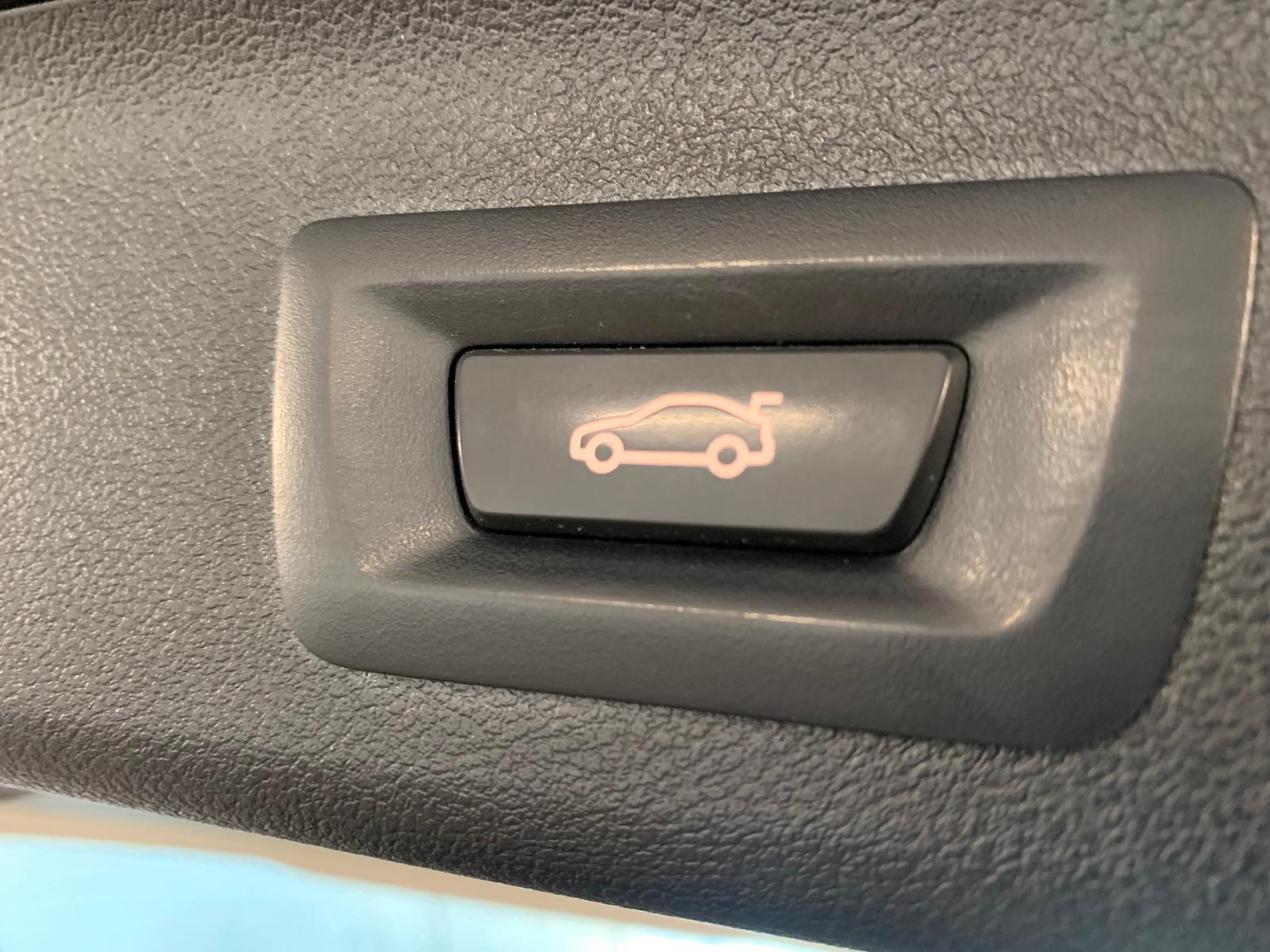 BMW 520 d Touring LED/NAVI/LEDER/DAB, миниатюра 6