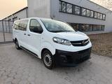 Opel Vivaro-9 Sitze-Automat-Lang-106 KW-Klimaauto-TOP - Opel Vivaro in Hamburg