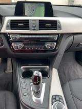 BMW 318d Touring - BMW 318: Schwarz, 318d