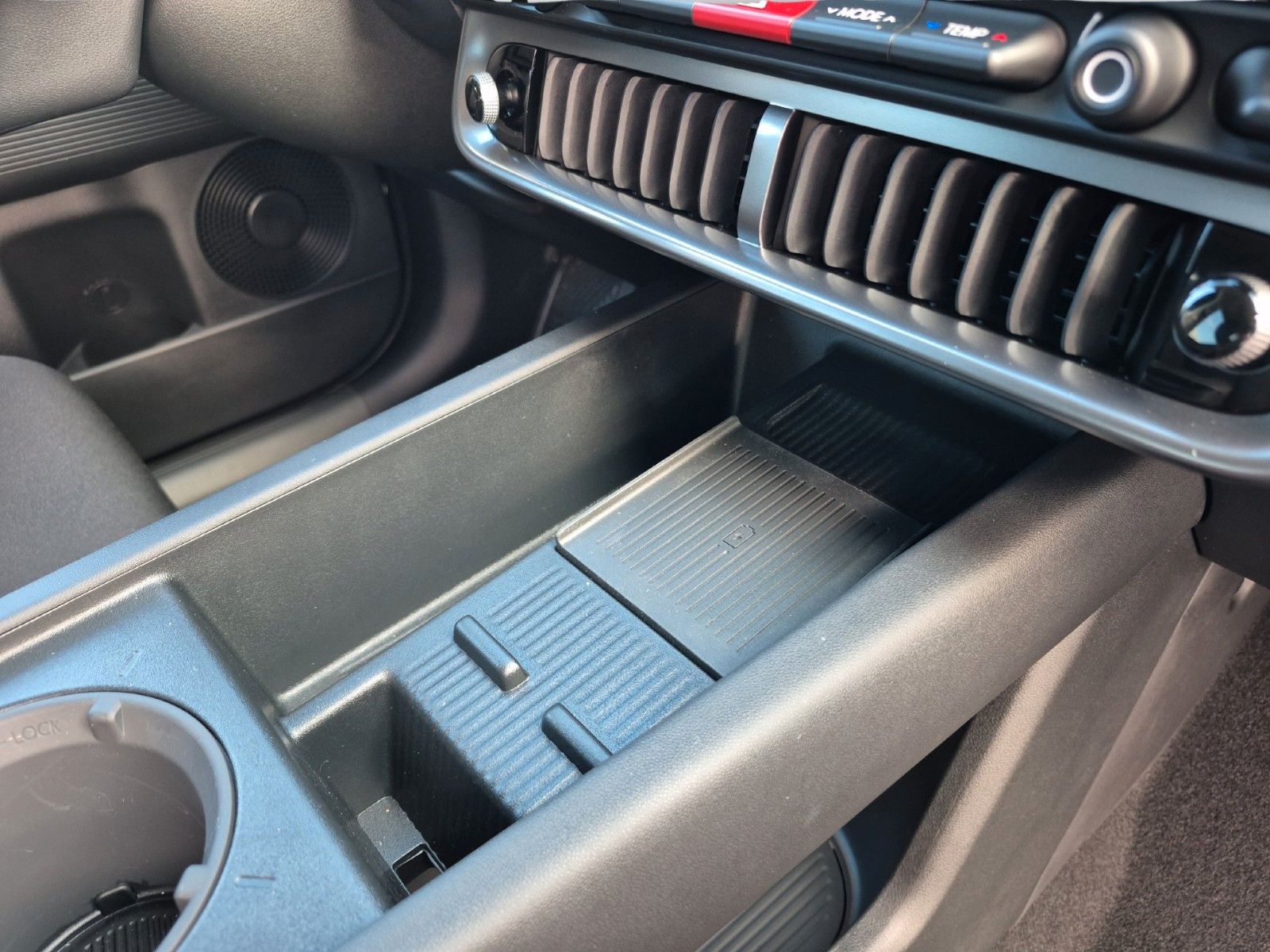 Hyundai IONIQ 3 – Bild 19