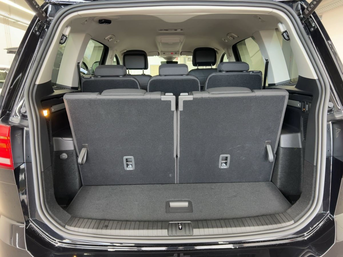 Volkswagen Touran - Bild 6