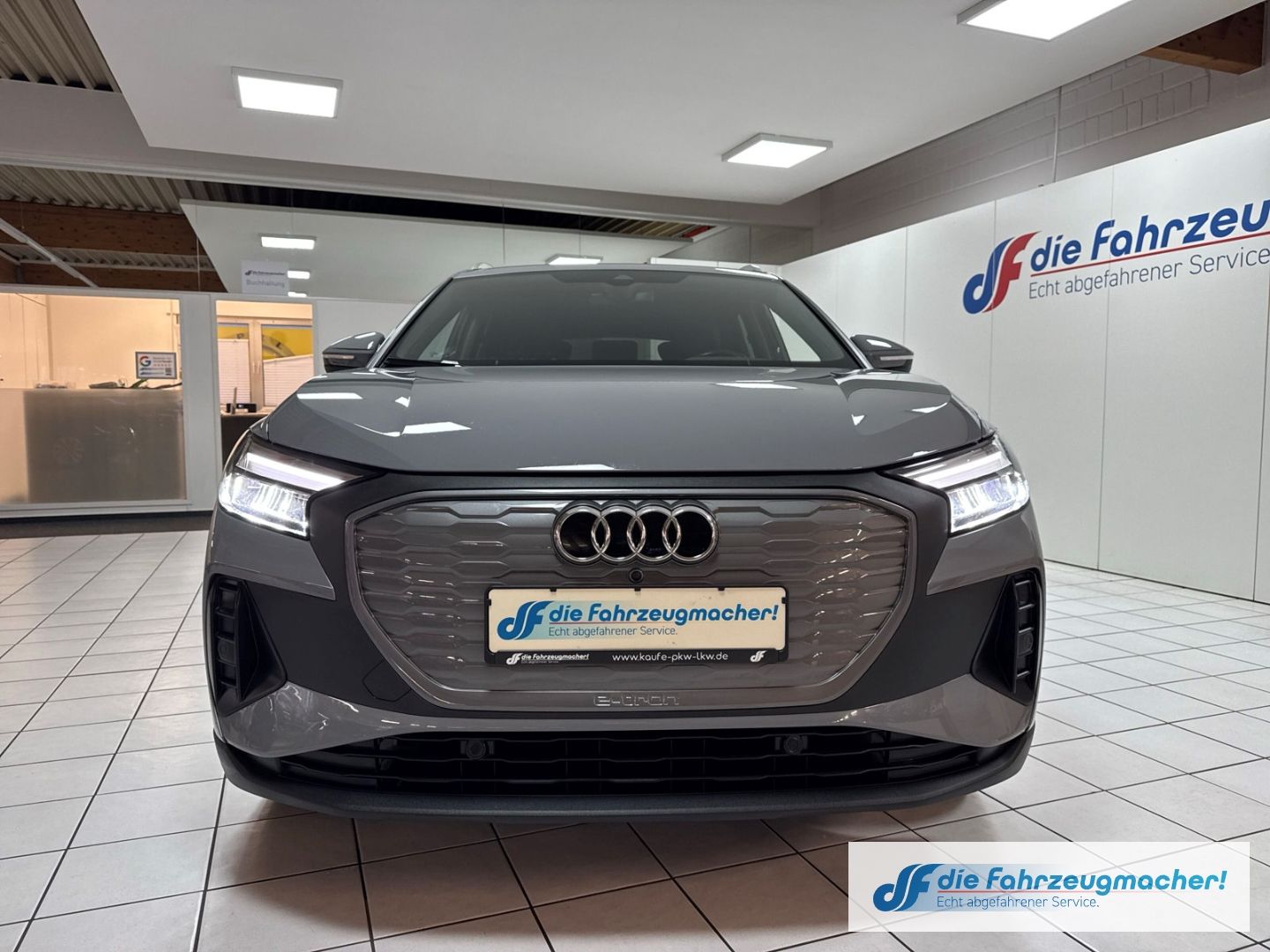 Fahrzeugabbildung Audi Q4 e-tron 35 Leder Digitales Cockpit LED Mehrzon