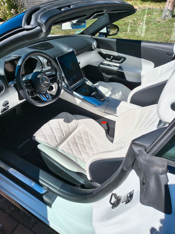 Mercedes-Benz SL 63 AMG