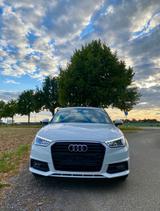 Audi A1 1.4 TFSI cod S tronic sport sport - gebrauchte Kleinwagen in Neuss
