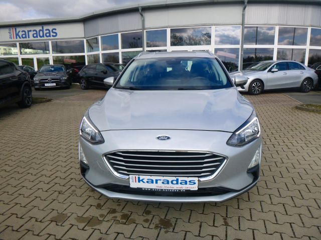 Fahrzeugabbildung Ford Focus Turnier >NAV/LED/KAM/PDC/SHZ<