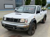 Nissan PickUp Pickup TD Doppelkabine Navara 4X4/SERVO/ - Nissan PickUp