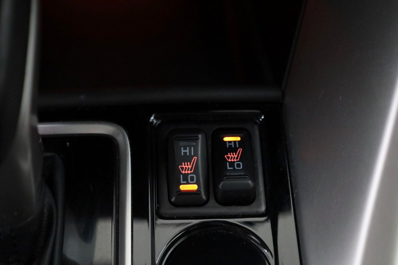Fahrzeugabbildung Mitsubishi Eclipse Cross Top 2WD Leder,Navi,LED,HUD,Panoram