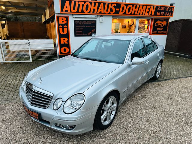 Mercedes-Benz E  200 Kompressor+Scheckheft +Wartung /  Tüv Neu