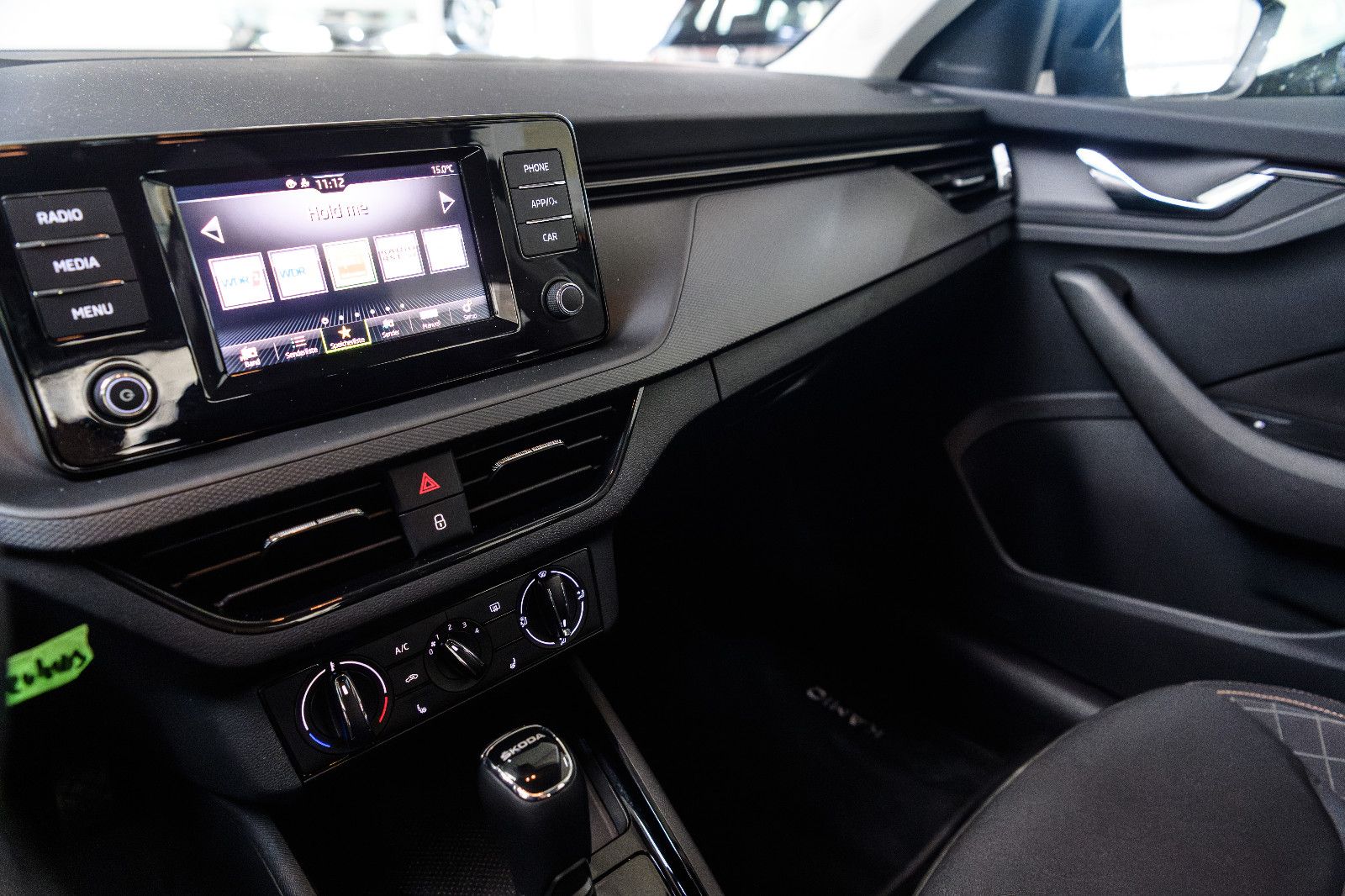 Fahrzeugabbildung SKODA Kamiq Ambition 1.0 DSG LED+AHK+SHZ+GRA