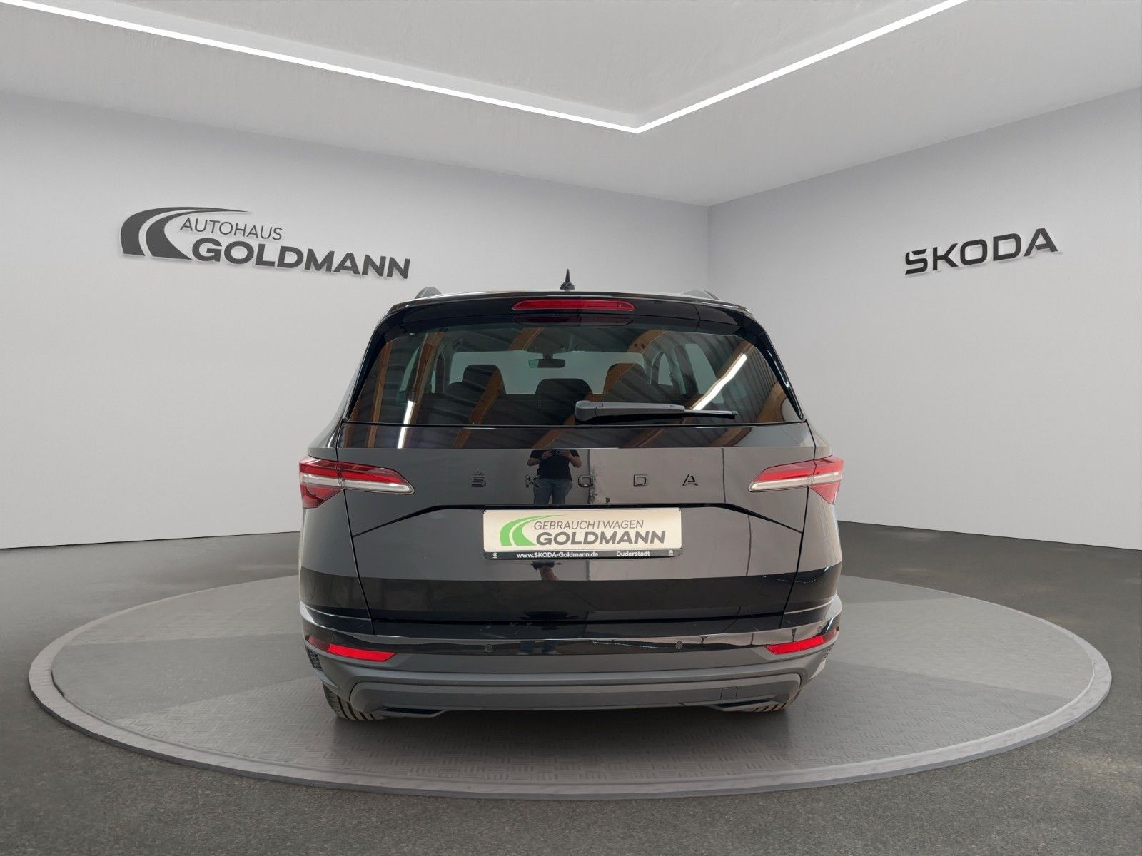 Fahrzeugabbildung SKODA Karoq Tour 1.5 TSI 110 kW