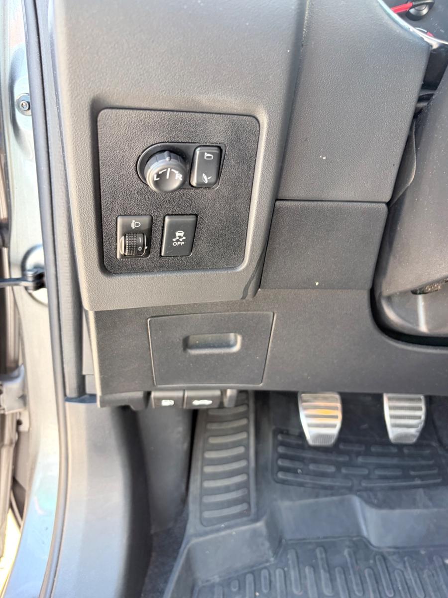 Nissan Qashqai+2 2012 — photo 14