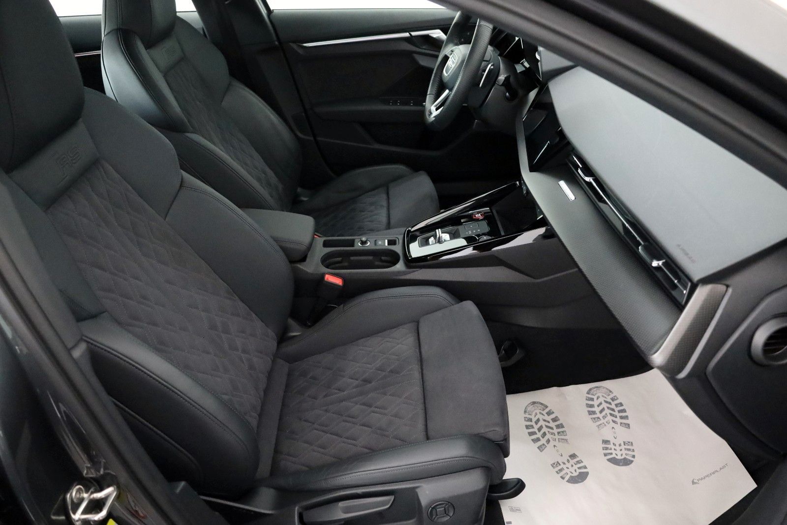 Fahrzeugabbildung Audi RS3 SB quattro Optik/Assistenz Pak,ACC,B&O,LED